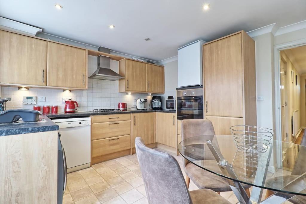 By Buildersbeds - Paignton House 4 Bedrooms Harold Wood Exterior foto